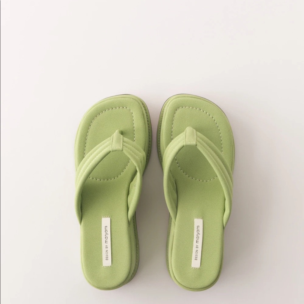 PECHE CAPRI SANDALS GREEN SIZE 7.5